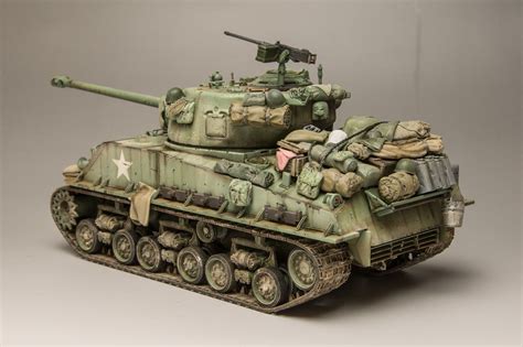 タミヤ 戦車 1/48：模型制作の芸術と歴史の交差点